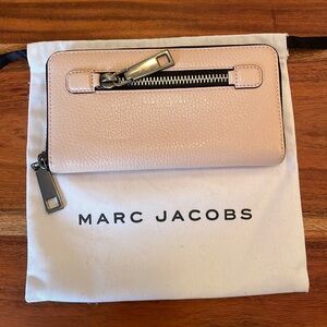 Marc Jacobs wallet